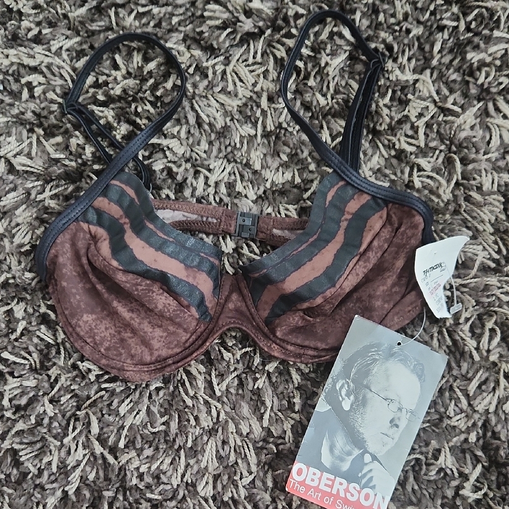 NWT Gideon Oberson Swim Top!